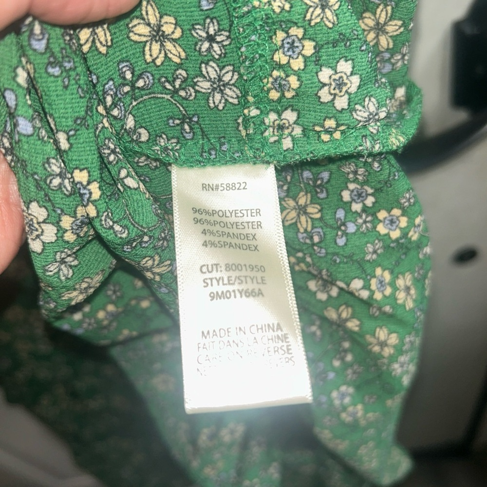 Max Studio Green Sundress with Bishop Sleeves - Picture 10 of 16